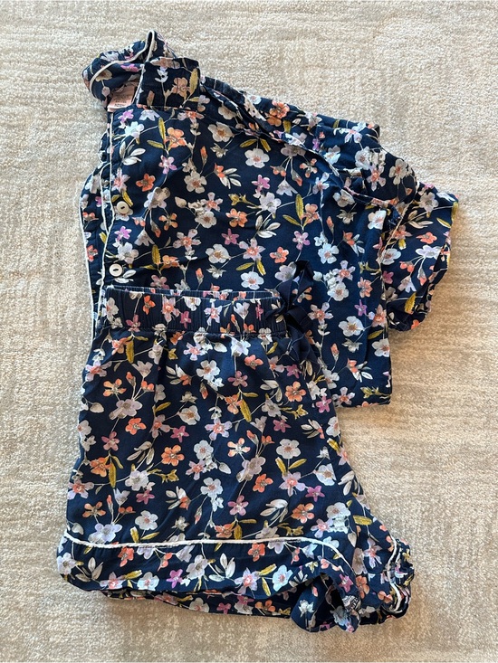 Victoria's Secret Other - Victoria’s Secret Two Piece Sleep Set